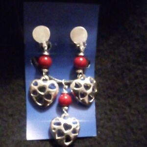Silver and Burgundy Heart Dangle Clip On Earrings & Necklace Set
